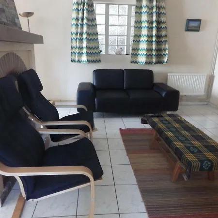 Gite 32 Rue Du Huit Mai Freneuse  Buitenkant foto