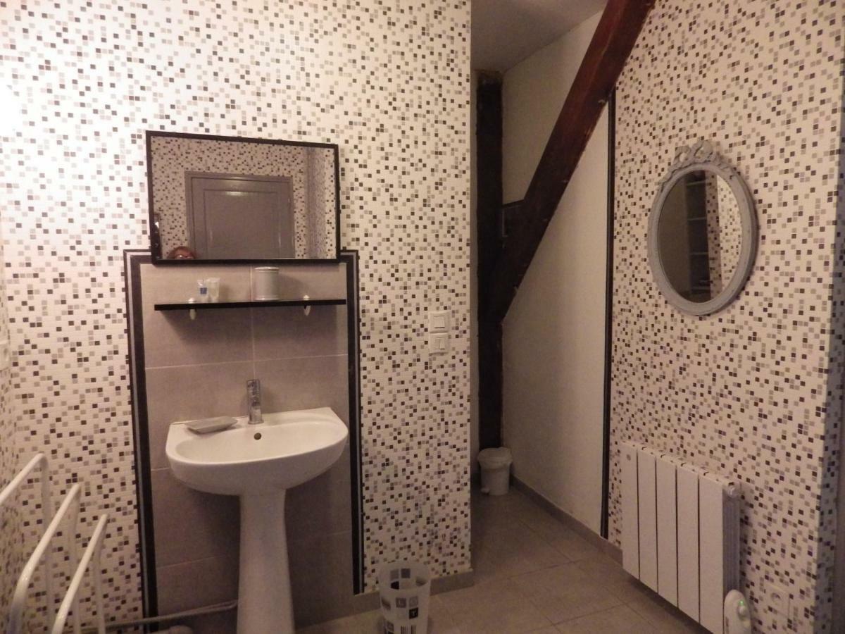 32 Rue Du Huit Mai